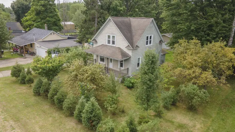 400 N TOWNLINE ROAD, Wautoma, WI 54982 - #2