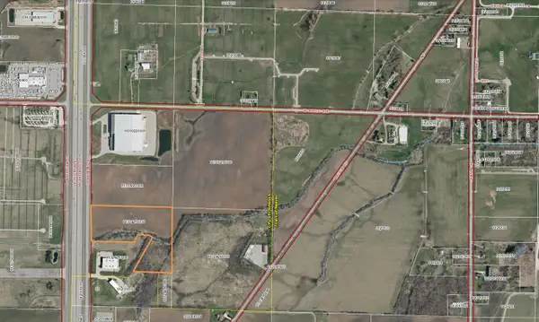 4100 POBEREZNY ROAD, Oshkosh, WI 54902