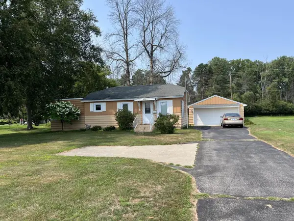 4251 10TH STREET, Menominee, MI 49858
