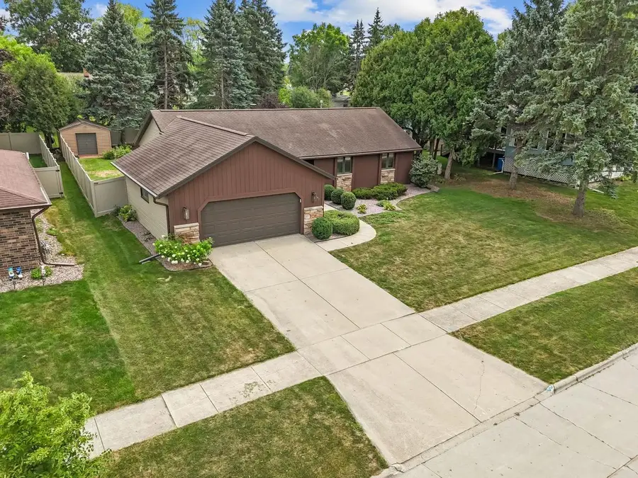 406 SILVER SPRING DRIVE, Green Bay, WI 54303 - #3