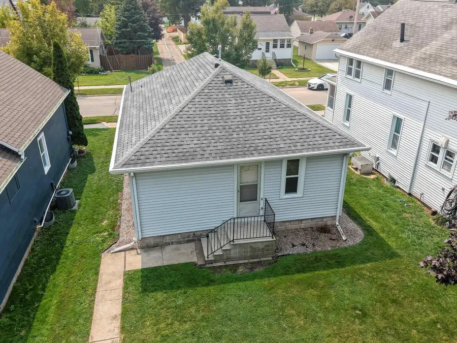 1044 CAROLINE STREET, Green Bay, WI 54303 - #3