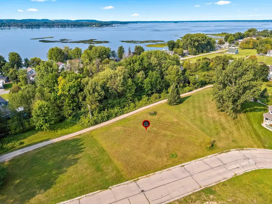 GOLDEN SANDS AVENUE, Cecil, WI 54111 - #2