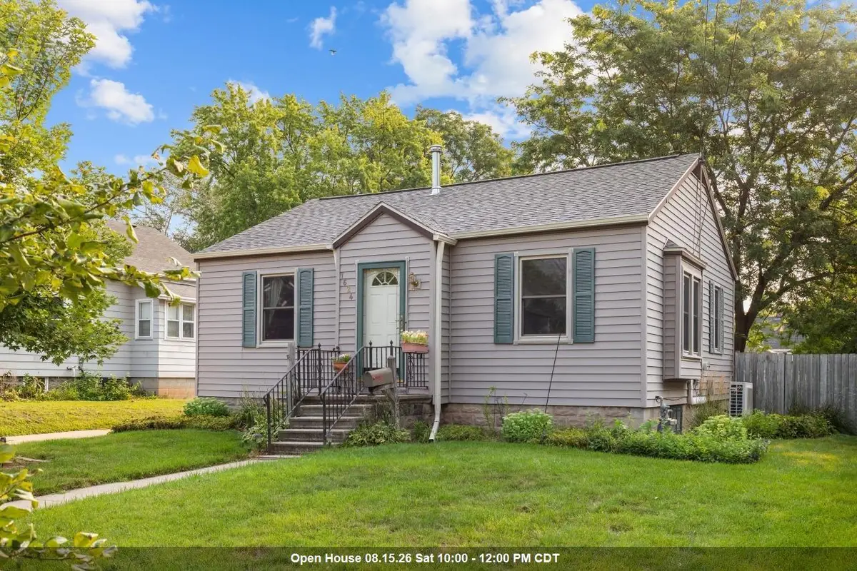 1624 MT VERNON STREET, Oshkosh, WI 54901 - #1