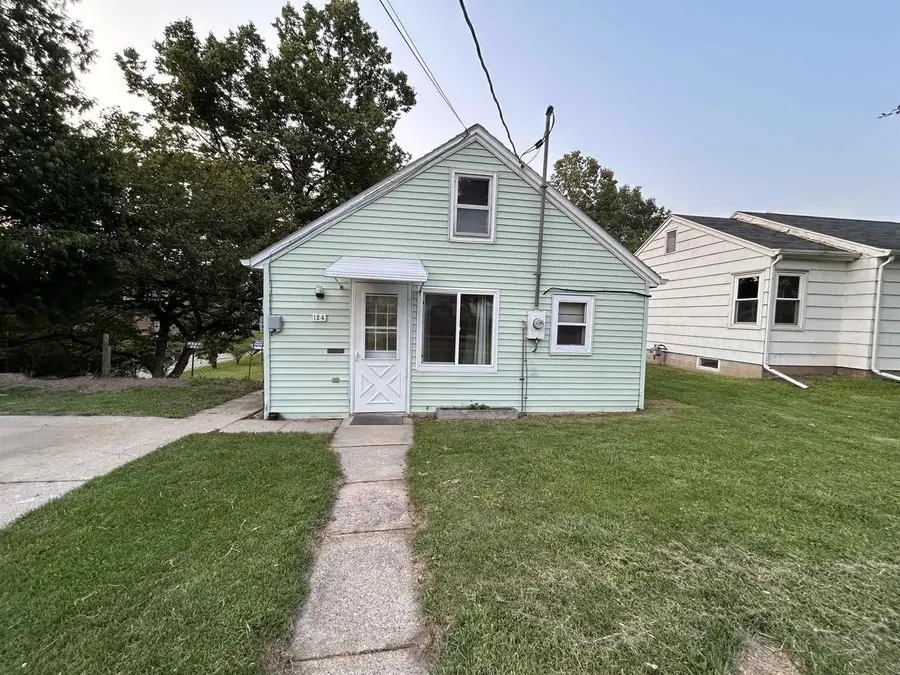 124 W 13TH STREET, Kaukauna, WI 54130 - #3