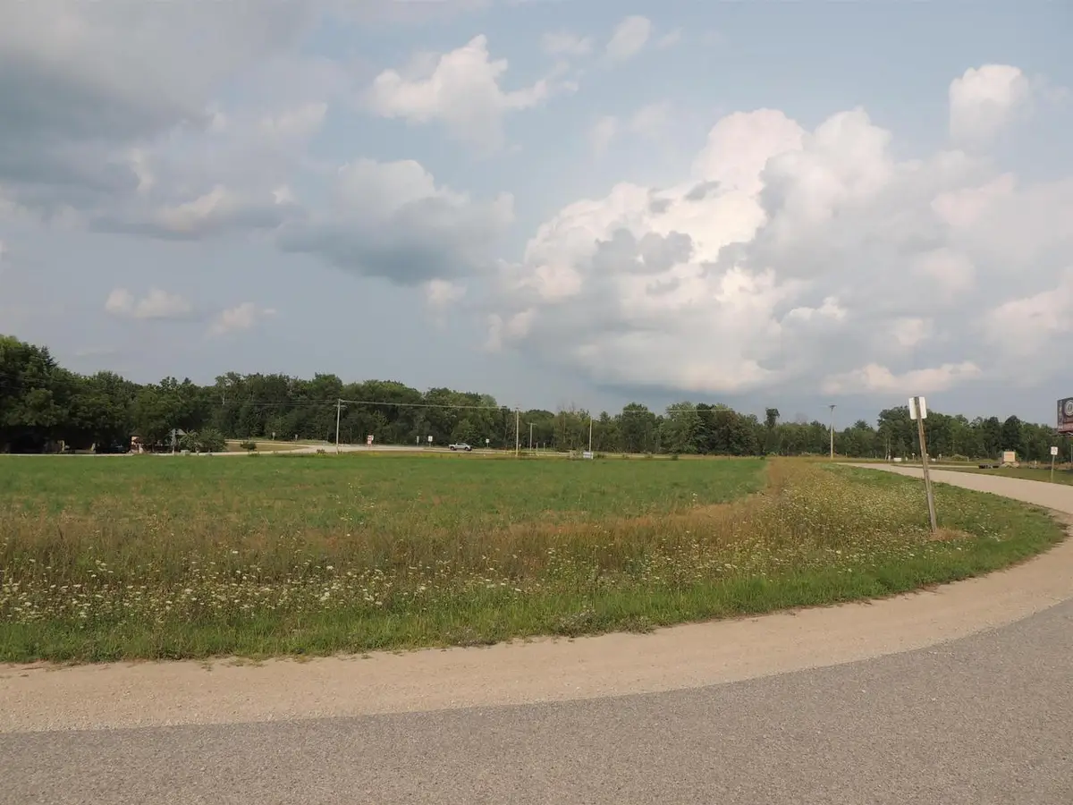 D B FRONTAGE ROAD, Lena, WI 54139 - #1