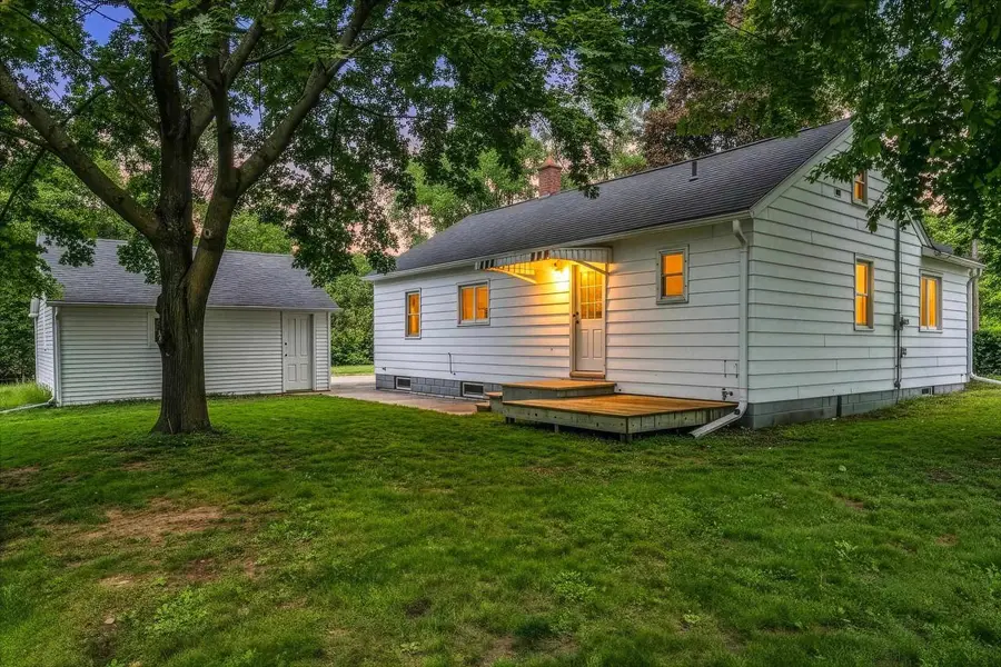 1565 RIVERSIDE DRIVE, Suamico, WI 54173 - #2