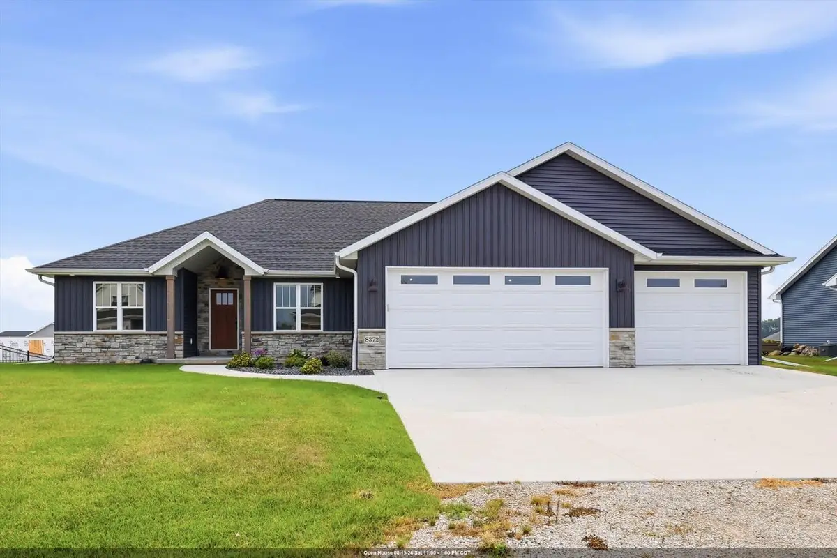 8372 ST NORBERT DRIVE, Neenah, WI 54956 - #1