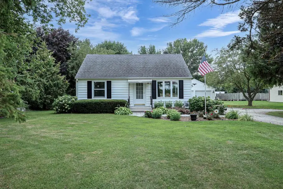 W6273 OLD HIGHWAY ROAD, Menasha, WI 54952 - #2