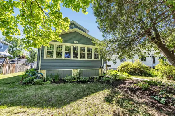 822 N 5TH AVENUE, Sturgeon Bay, WI 54235