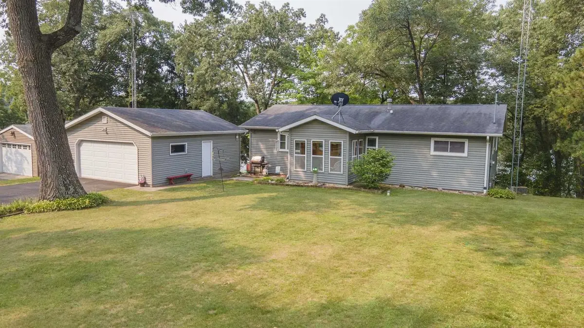 N3121 LAKE DRIVE, Wautoma, WI 54982 - #1