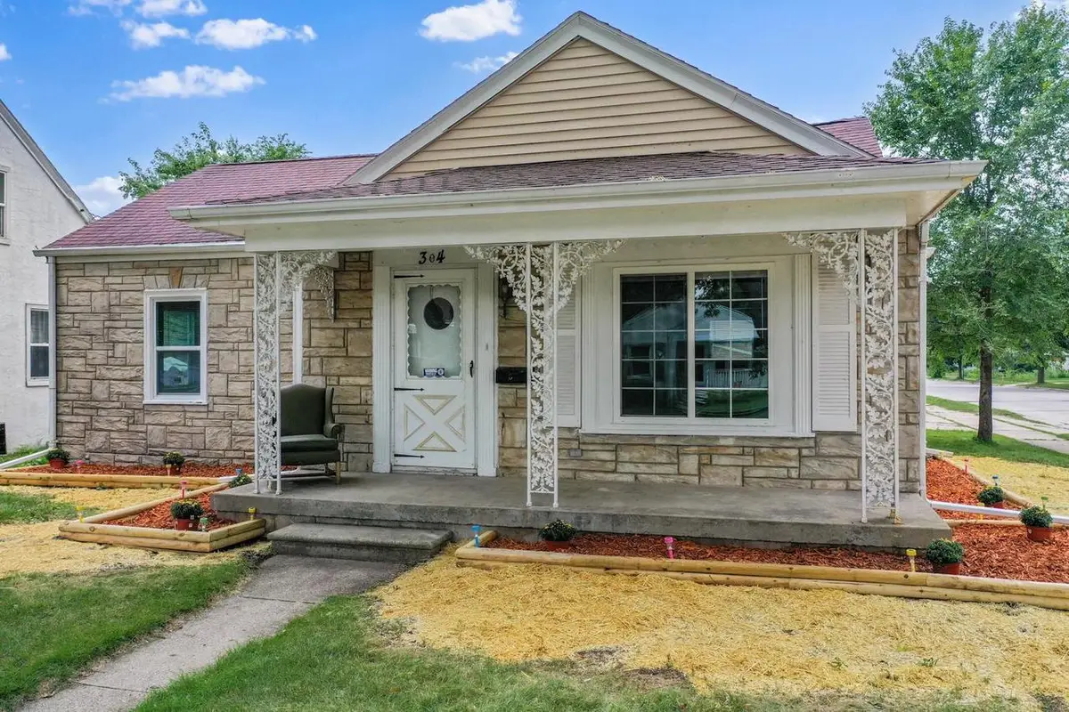 304 JACOB STREET, Green Bay, WI 54302 - #1