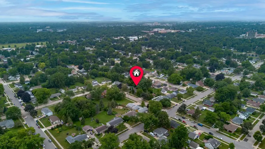 1905 N ALEXANDER STREET, Appleton, WI 54911 - #3