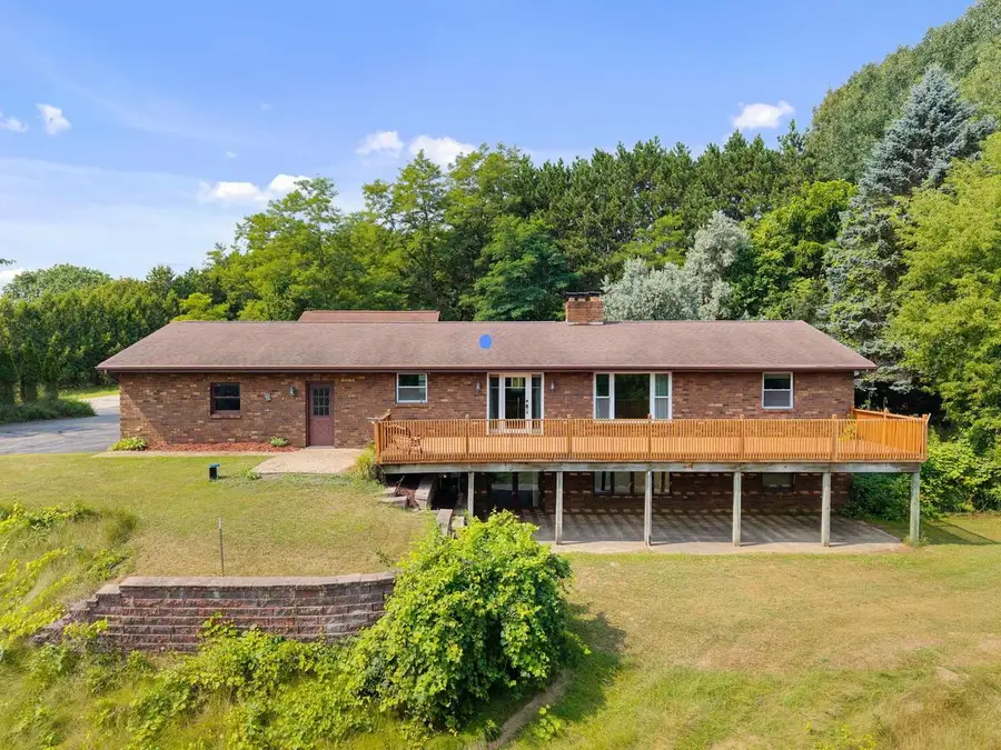 3747 STREAM ROAD, Green Bay, WI 54313 - #3