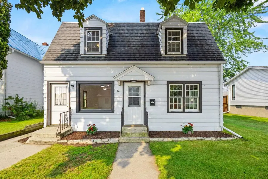 321 MILL STREET, Algoma, WI 54201 - #2