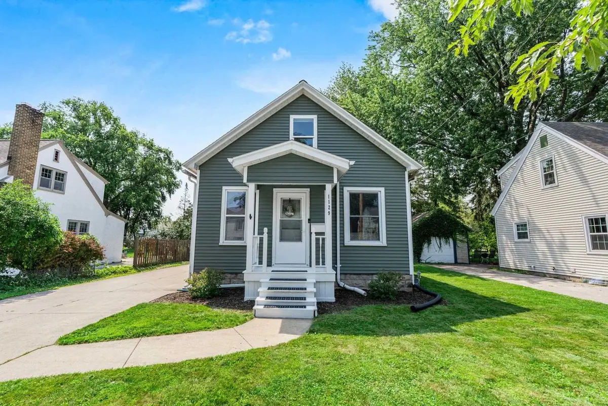 1129 REED STREET, Green Bay, WI 54303 - #1