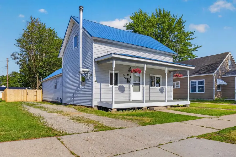 326 S ELLIS AVENUE, Peshtigo, WI 54157 - #2