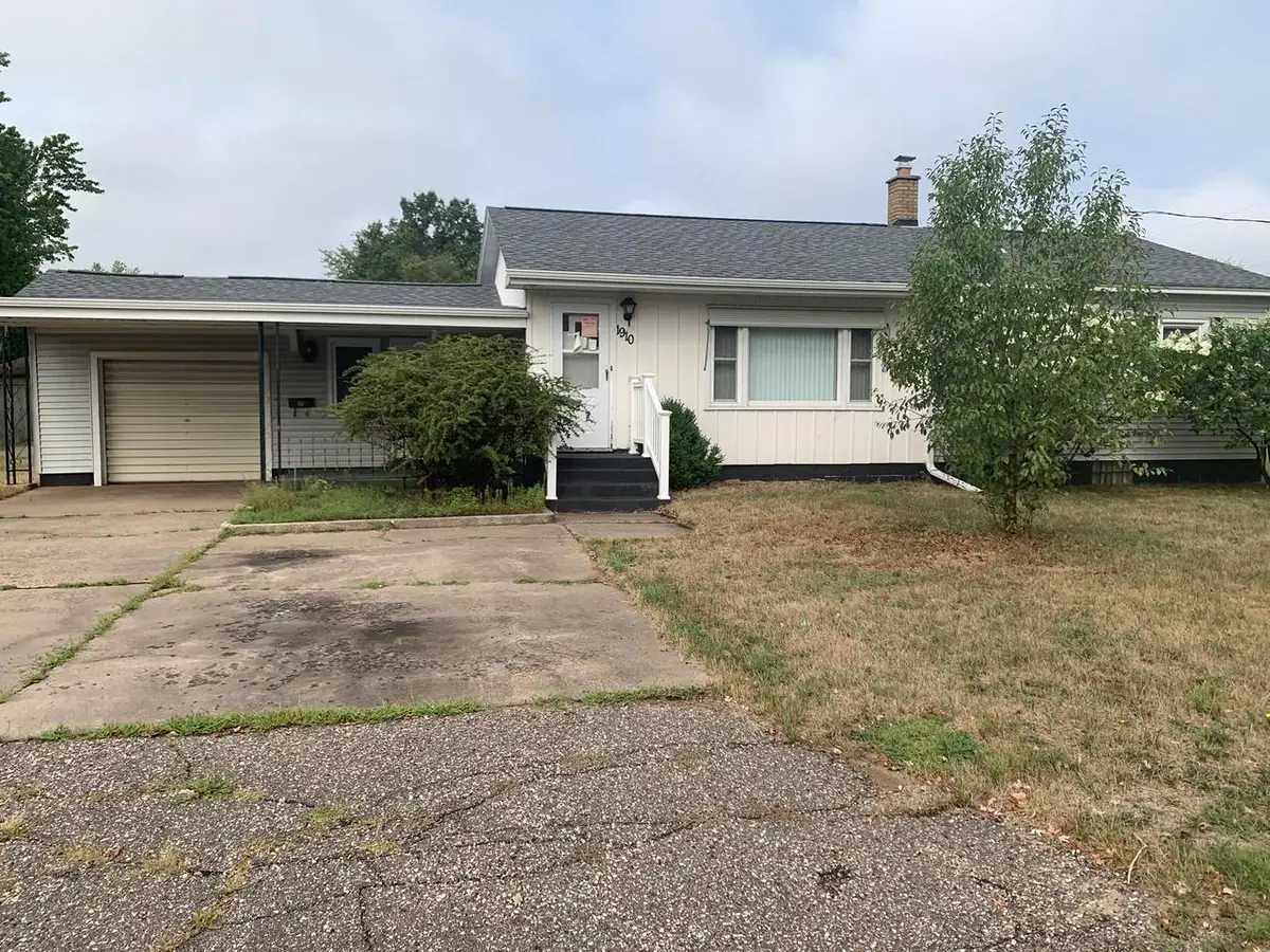 1910 RAPIDS STREET, Wisconsin Rapids, WI 54494 - #1
