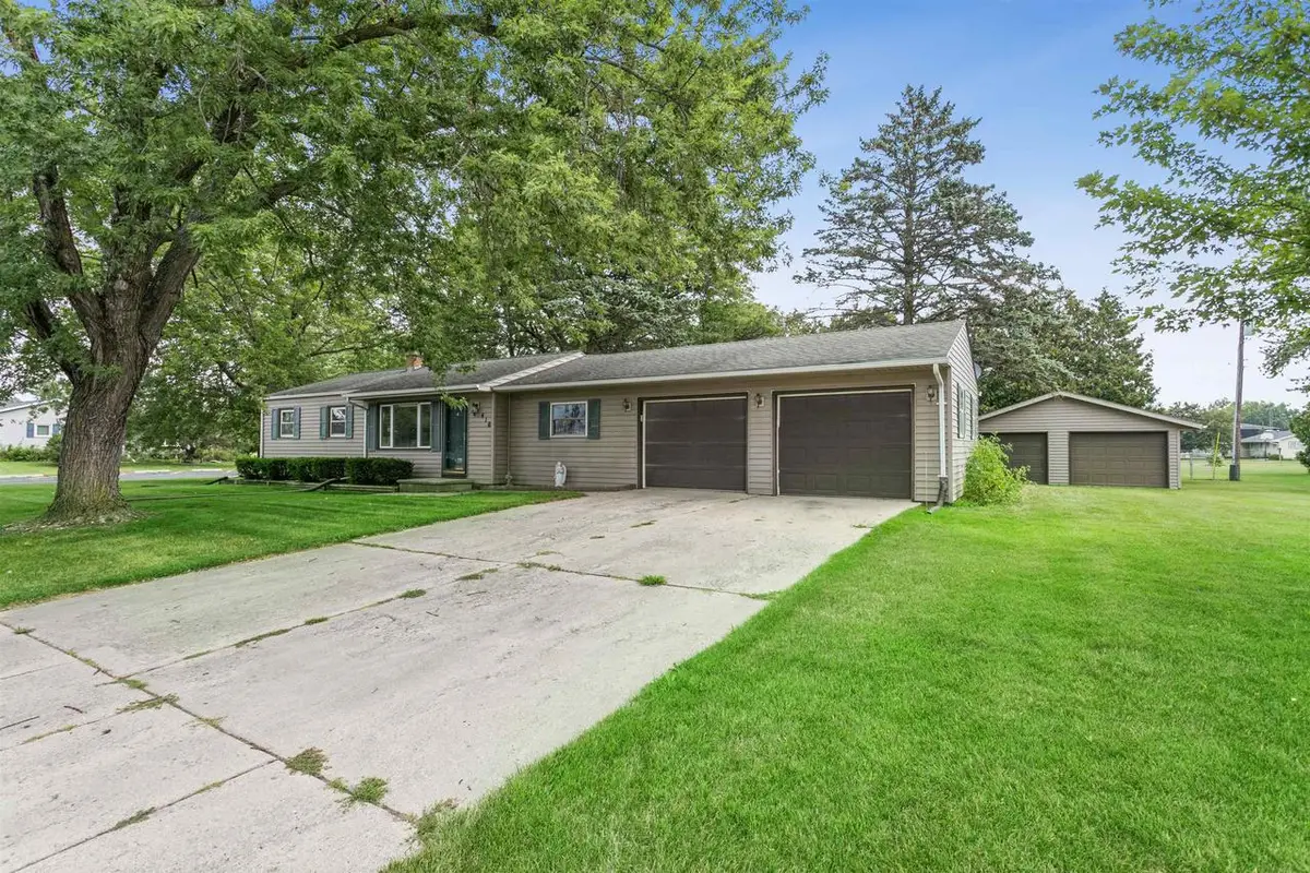 416 N 3RD STREET, Reedsville, WI 54230 - #1