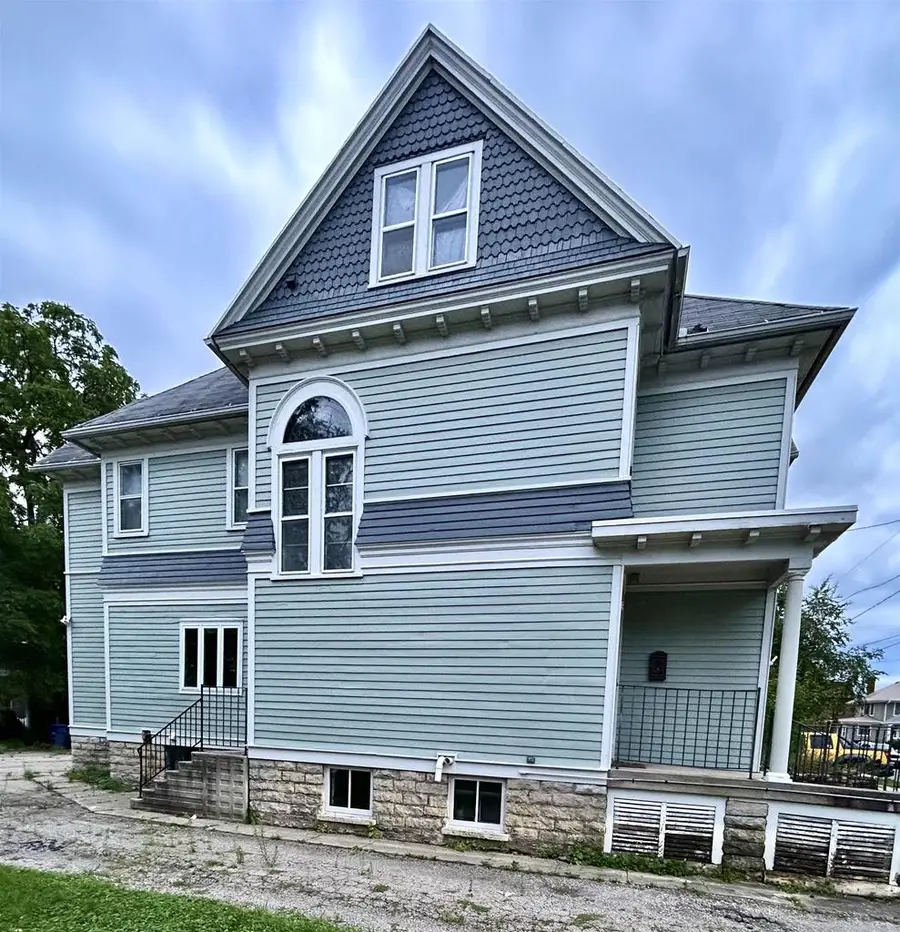 528 MT VERNON STREET, Oshkosh, WI 54901 - #3