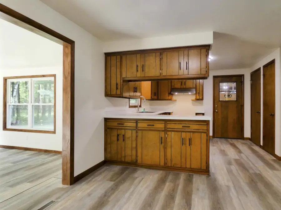 4347 SANDY LANE, Suamico, WI 54173 - #3