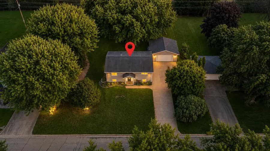 714 GIESE STREET, Hortonville, WI 54944 - #2