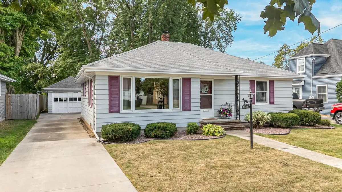 1519 W COMMERCIAL STREET, Appleton, WI 54914 - #1