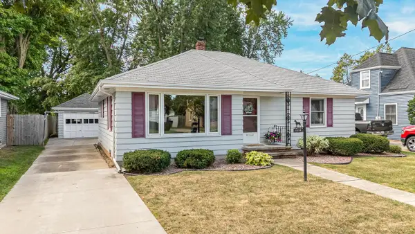 1519 W COMMERCIAL STREET, Appleton, WI 54914
