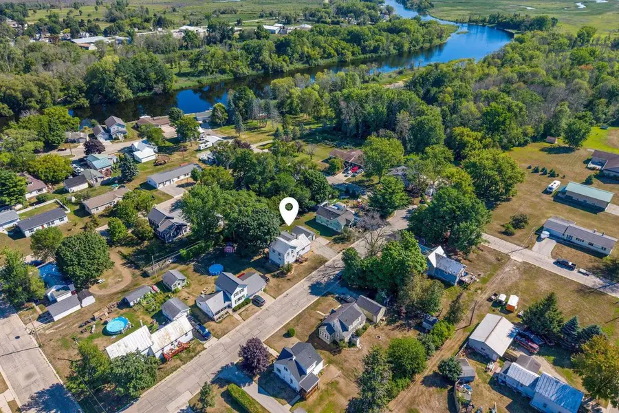 617 4TH STREET, Oconto, WI 54153 - #3