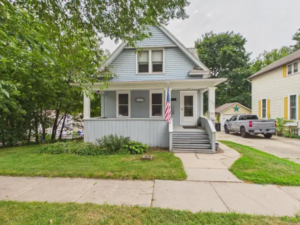 722 S STATE STREET, Appleton, WI 54911