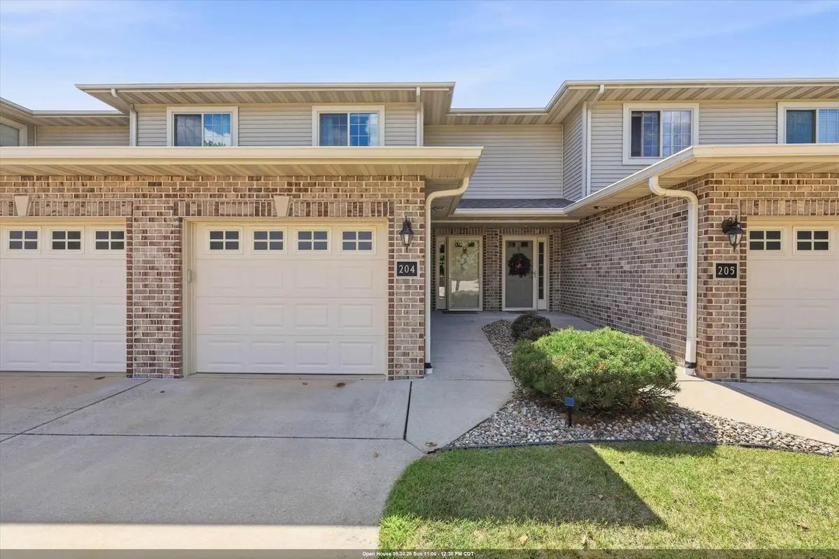 1300 ALPINE DRIVE  #204, Green Bay, WI 54311 - #1