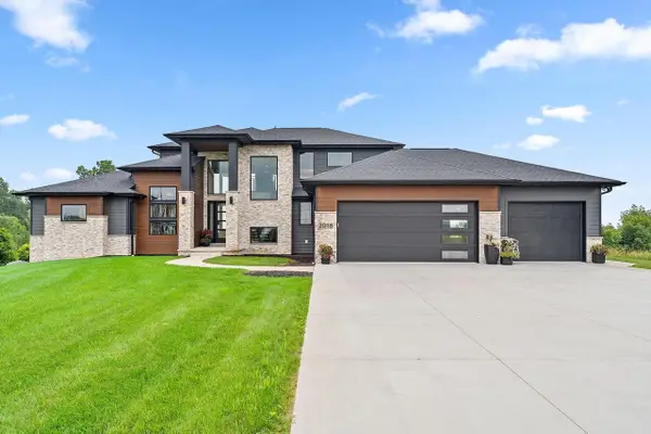 2016 JEN DRIVE, De Pere, WI 54115