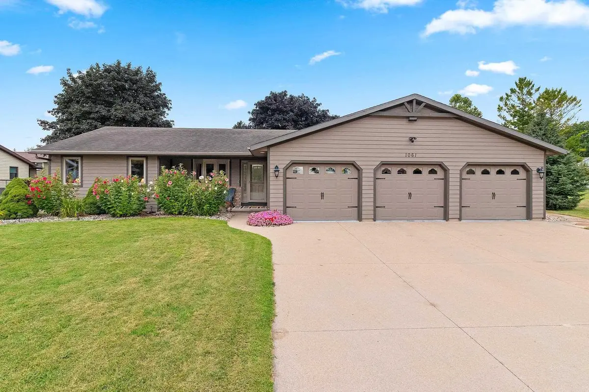 1061 PATRICK COURT, Neenah, WI 54956 - #1