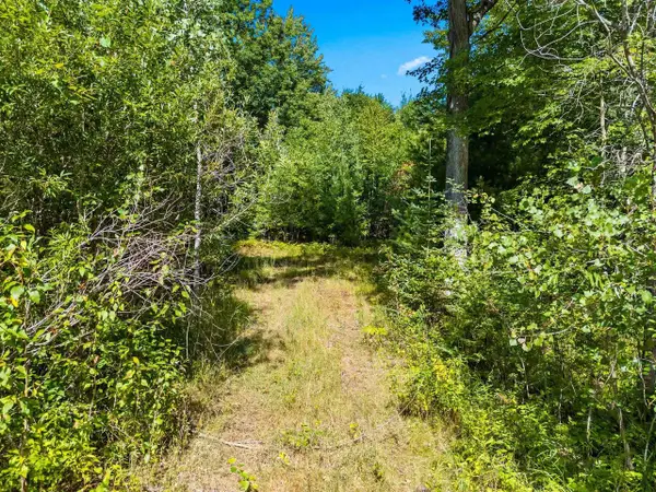 RIGHT OF WAY ROAD, Peshtigo, WI 54157