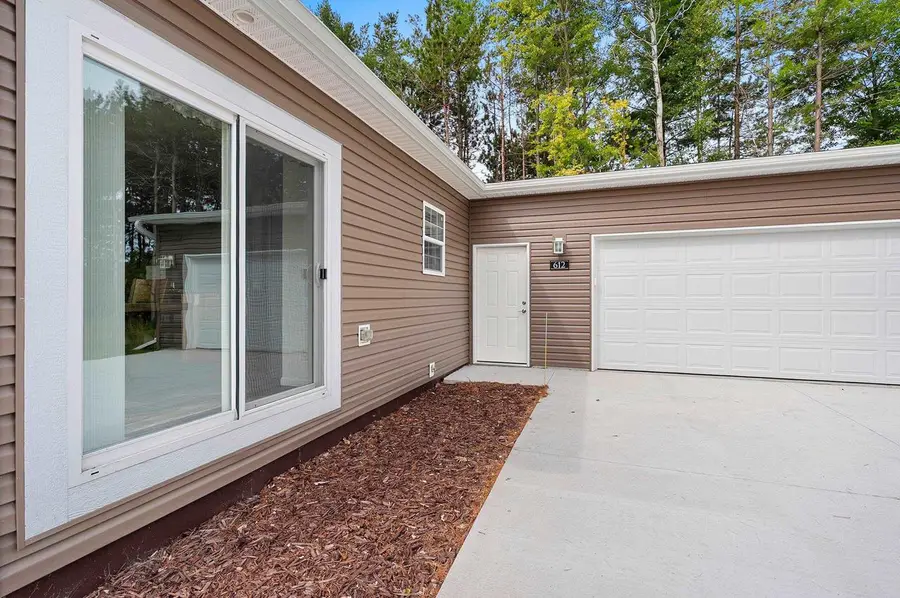 612 ALLIED COURT, Oconto, WI 54153 - #2