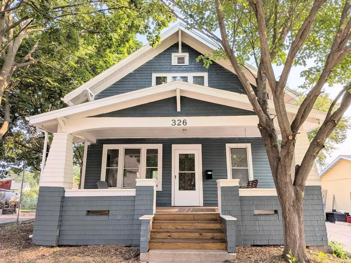 326 E SUMMER STREET, Appleton, WI 54911 - #1