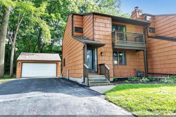574 BAIRD CREEK ROAD, Green Bay, WI 54311