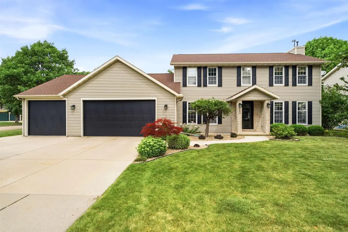 1502 E CRANBERRY DRIVE, Appleton, WI 54915 - #1