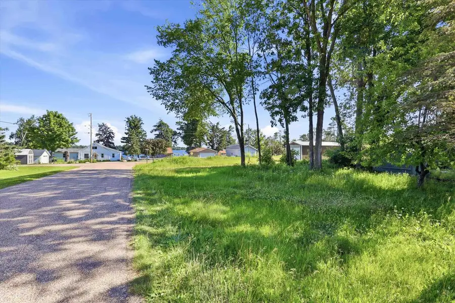 N3292 EVELYN STREET, Weyauwega, WI 54983 - #2