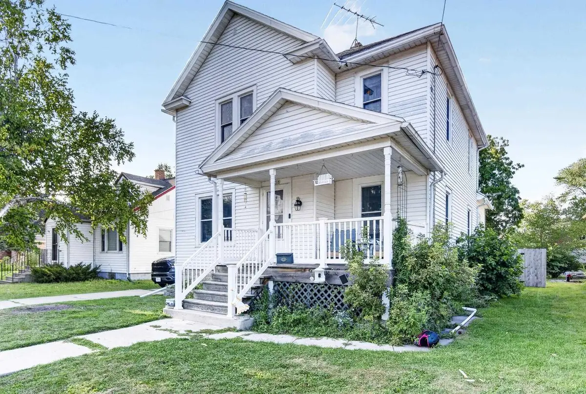 1208 WINNEBAGO AVENUE, Oshkosh, WI 54901 - #1