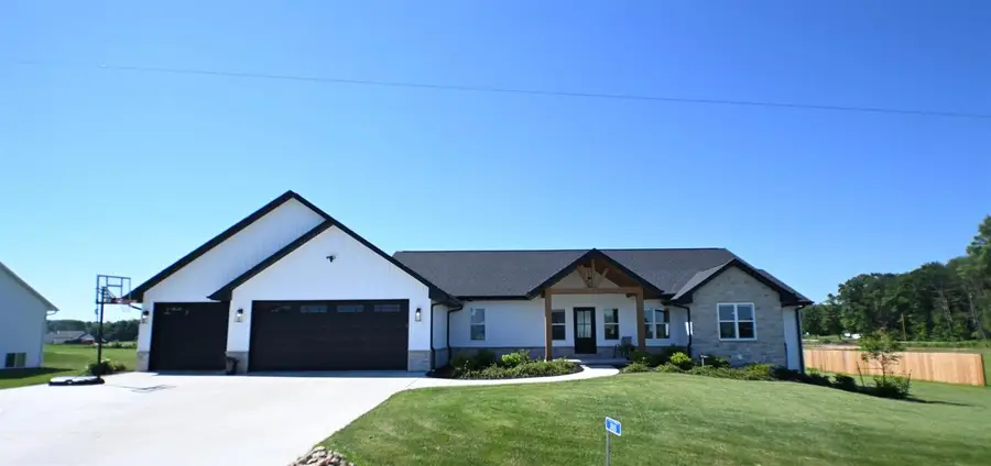 3765 WESTPOINT ROAD, Suamico, WI 54313 - #2