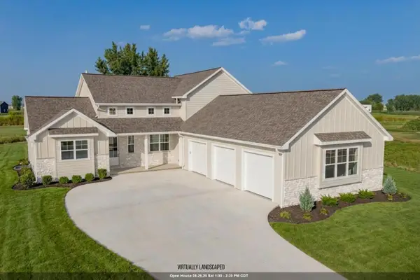 122 BECKERAE COURT, Wrightstown, WI 54180