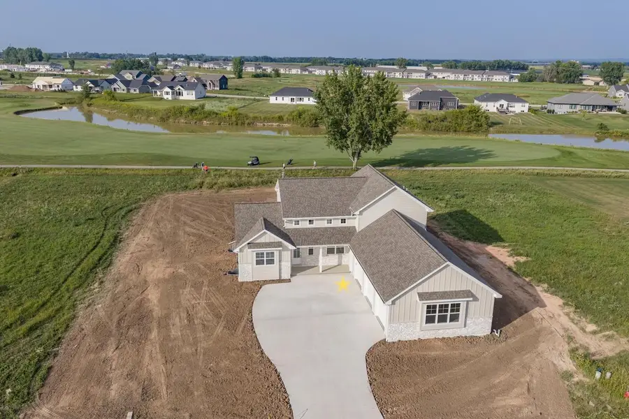 122 BECKERAE COURT, Wrightstown, WI 54180 - #3