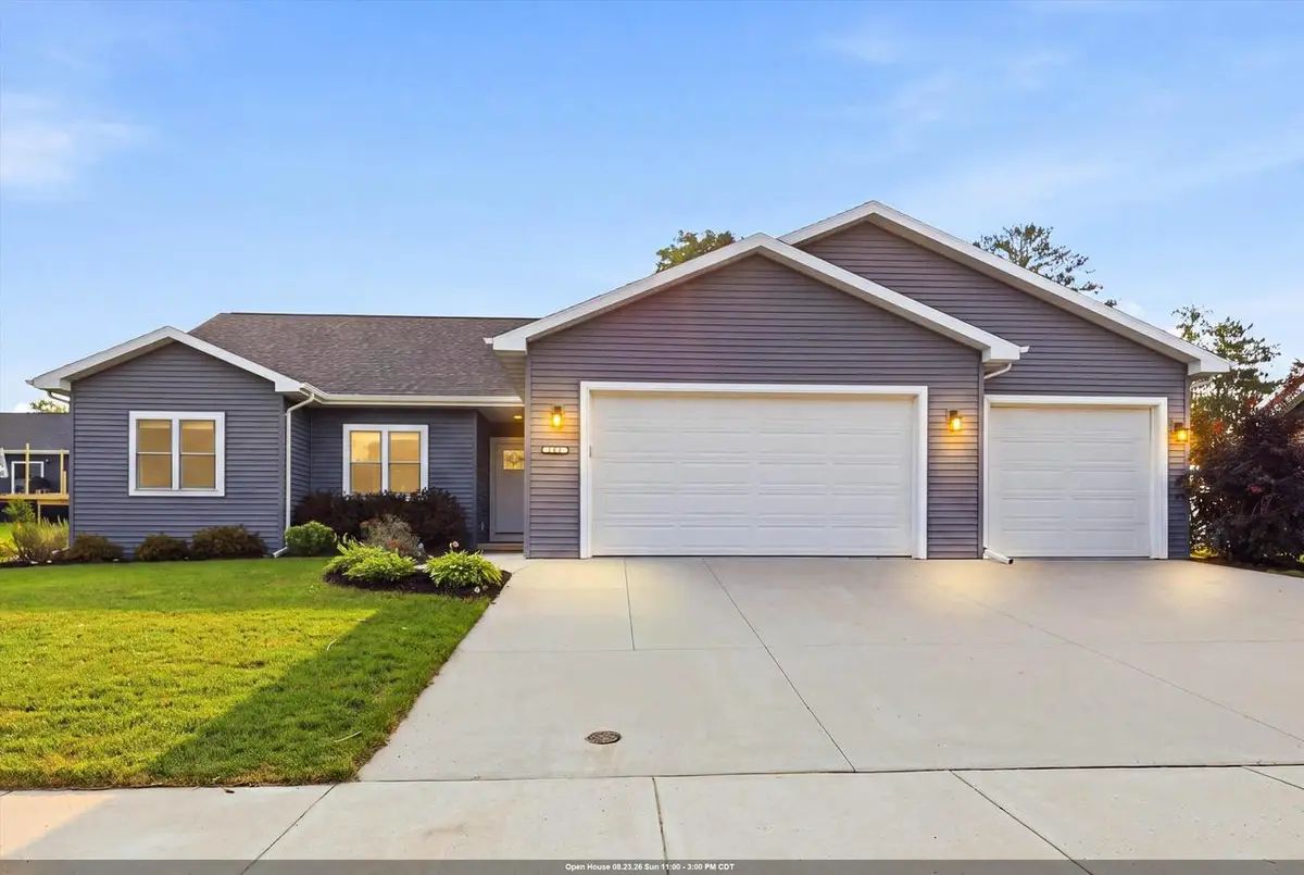 1616 ORCHARD DRIVE, Kaukauna, WI 54130 - #1