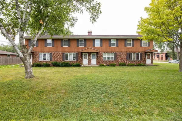 2414 HONEY LOU COURT, Appleton, WI 54915