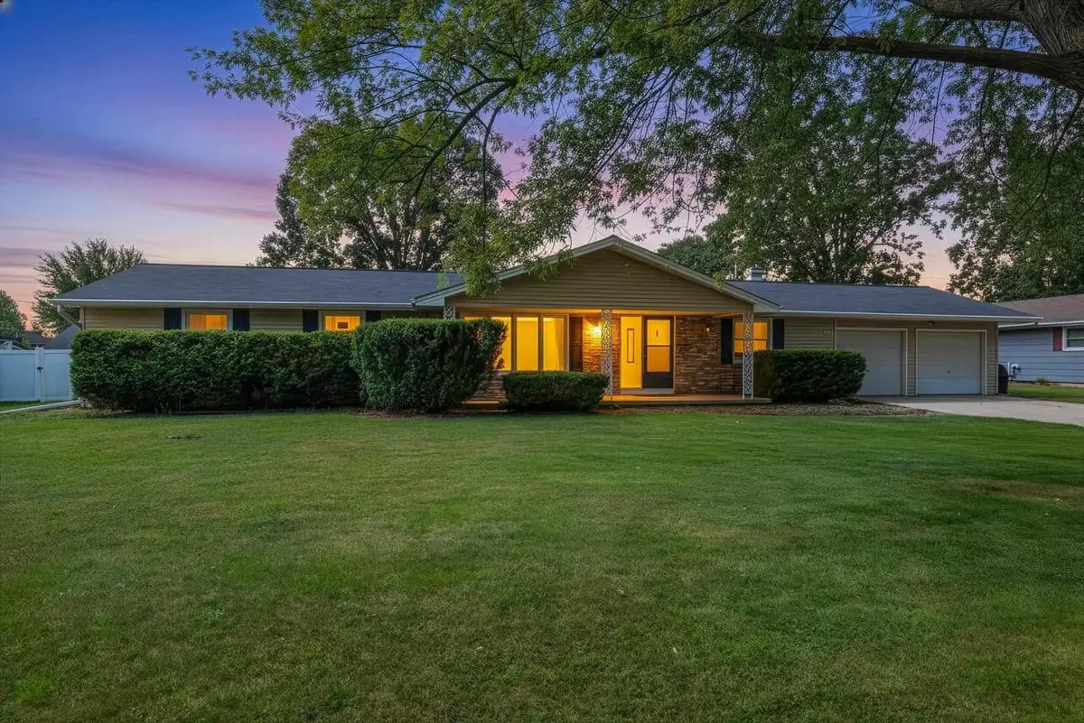 1327 SKYLARK LANE, Green Bay, WI 54313 - #1