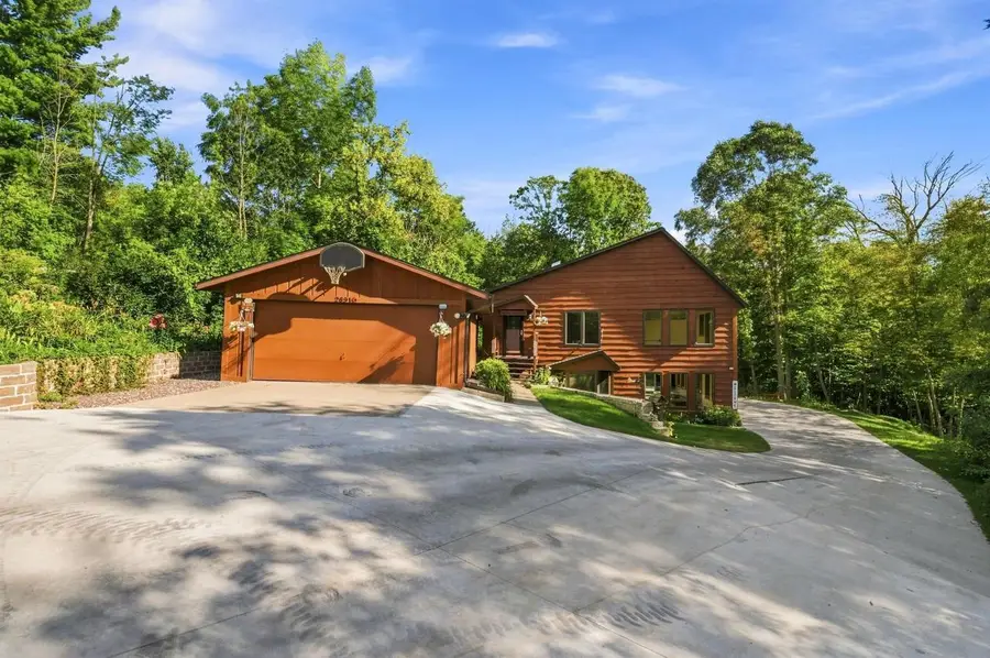 2691 MAYLINE DRIVE, Green Bay, WI 54311 - #3