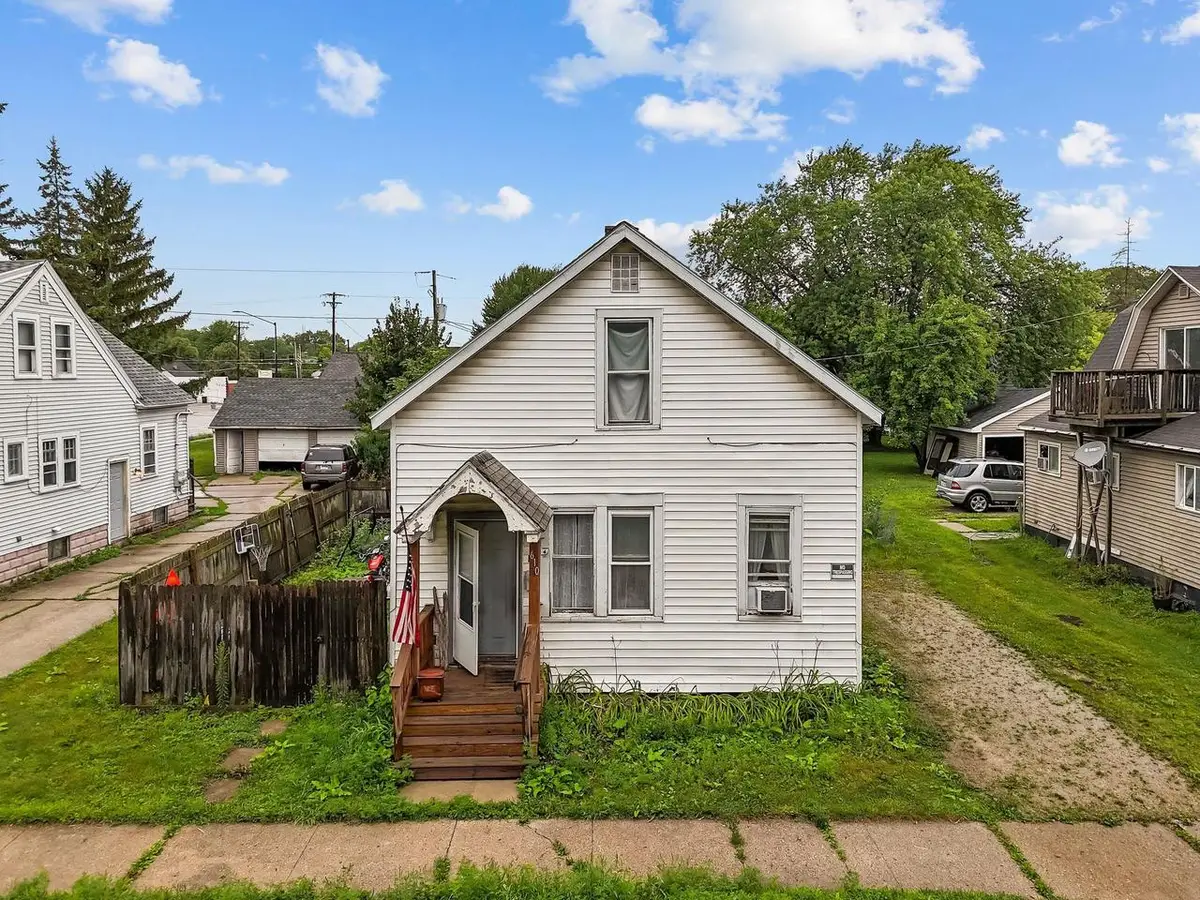 610 11TH AVENUE, Green Bay, WI 54303 - #1