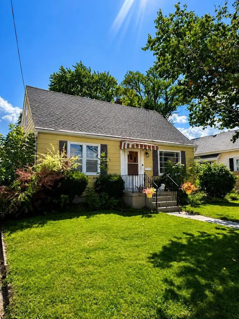 1219 WITZEL AVENUE, Oshkosh, WI 54902 - #1