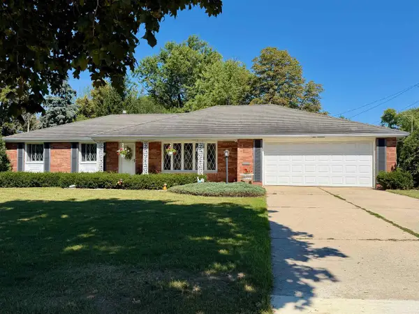 100 ST FRANCIS DRIVE, Green Bay, WI 54301