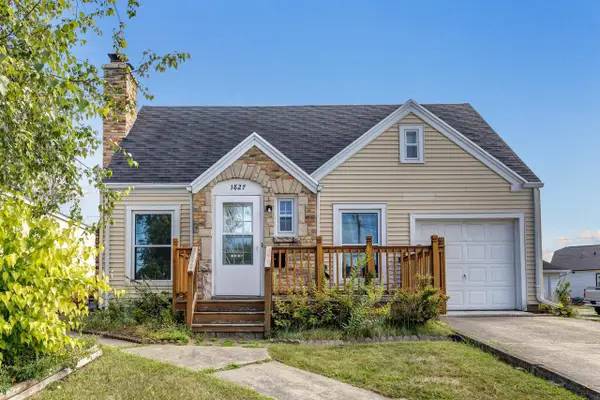 1827 W WISCONSIN AVENUE, Appleton, WI 54914
